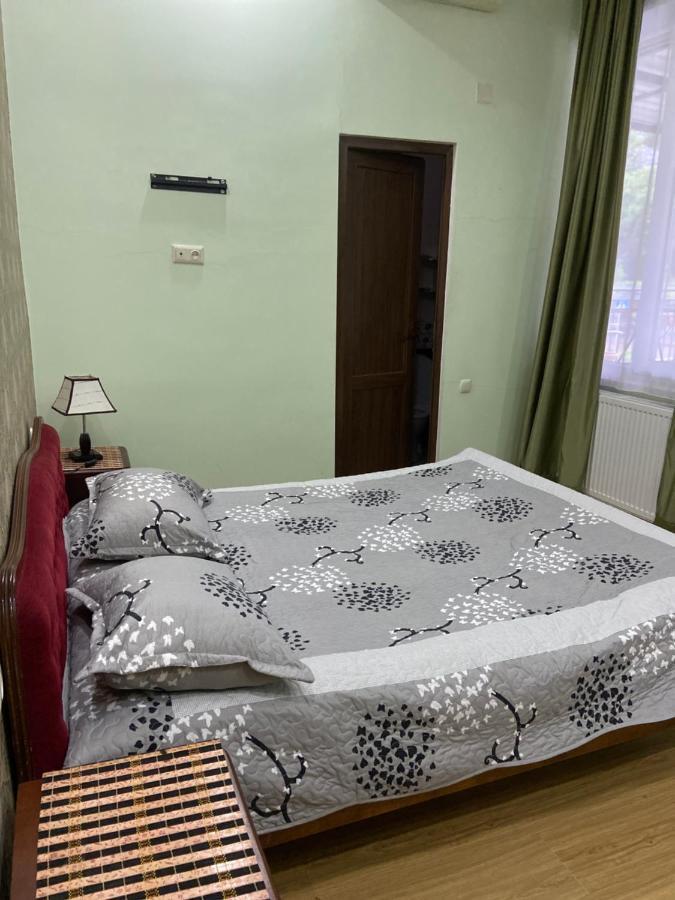Guest House Ok Kobuleti Exterior foto